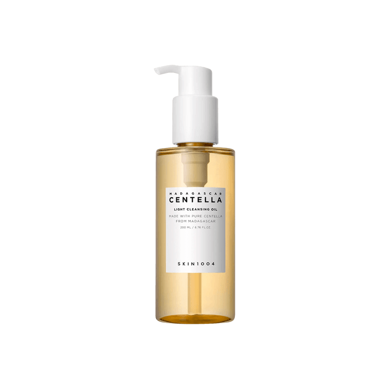 SKIN1004 Madagascar Centella Light Cleansing Oil – 200ml bottle of soothing, non-greasy facial cleansing oil