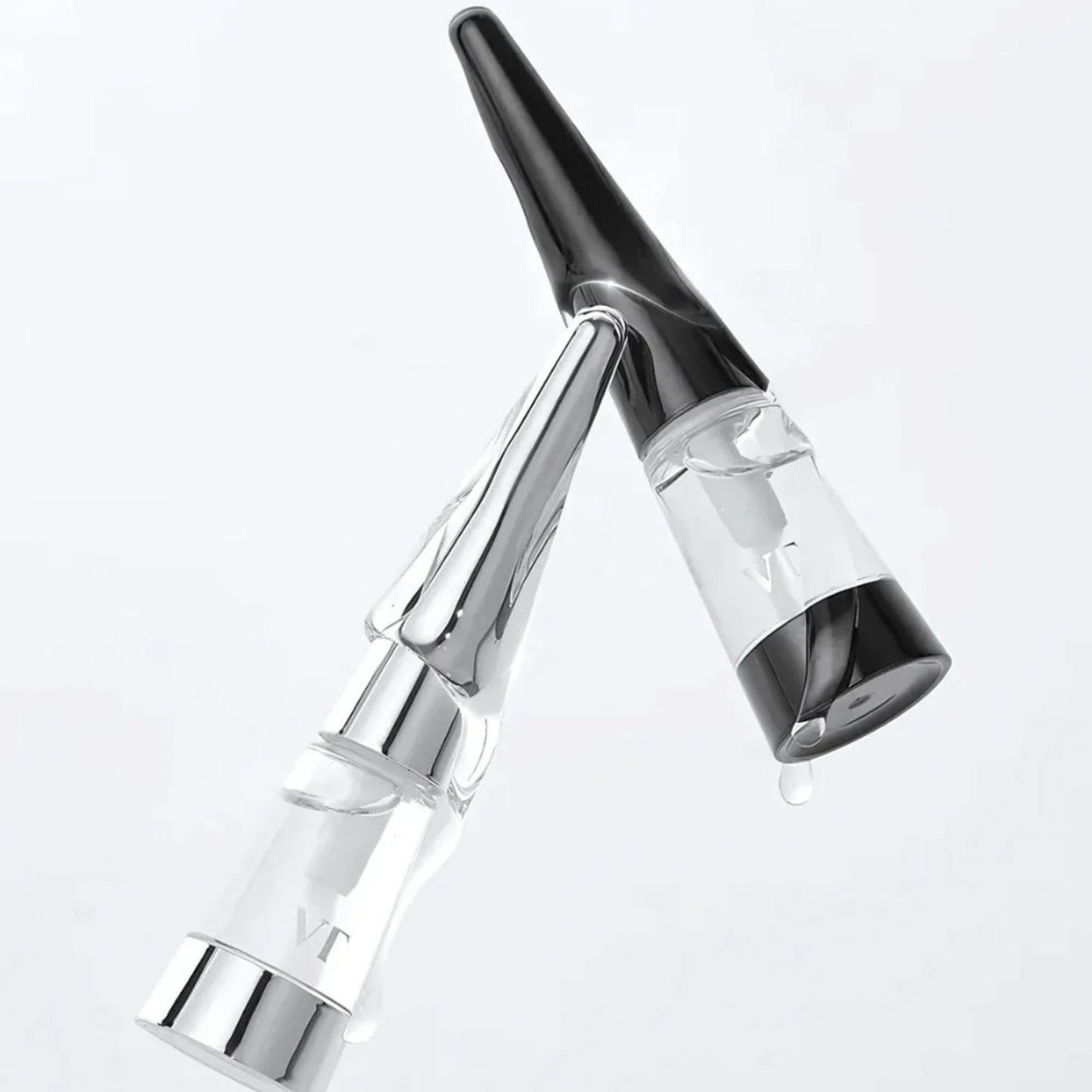 VT Reedle Shot Lip Plumper – high-gloss volumizing lip treatment with micro-spicules for fuller, smoother lips