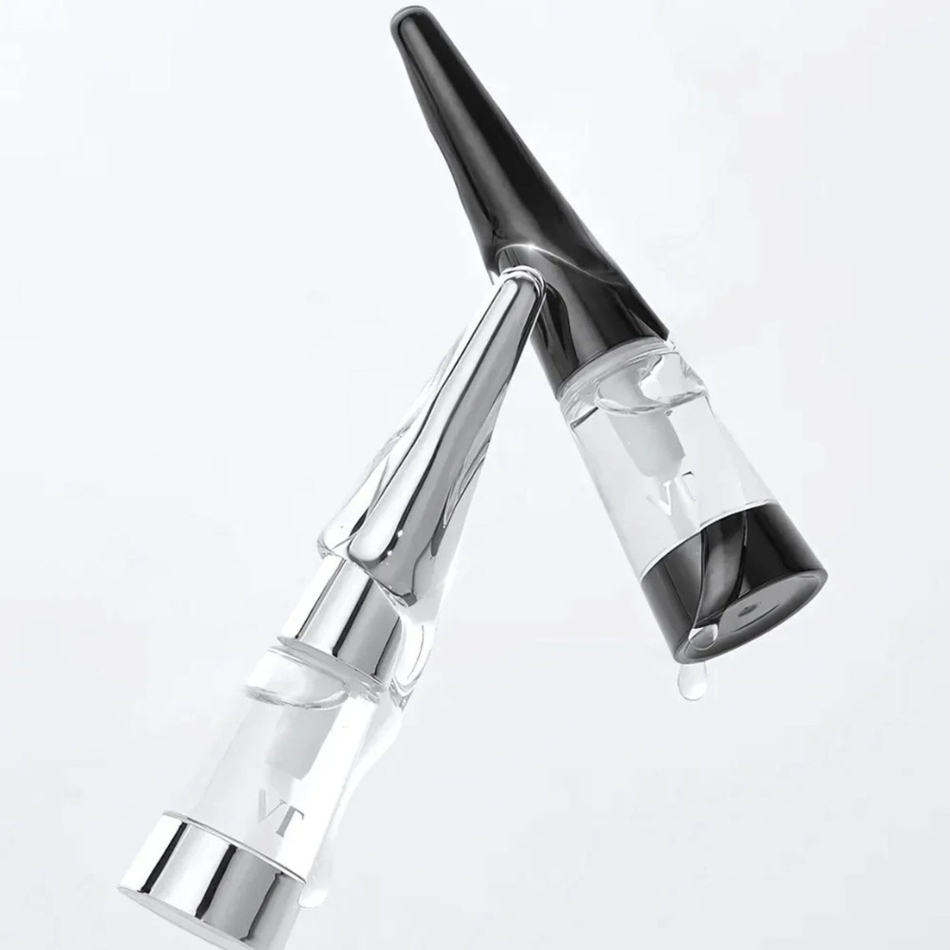 VT Reedle Shot Lip Plumper – high-gloss volumizing lip treatment with micro-spicules for fuller, smoother lips